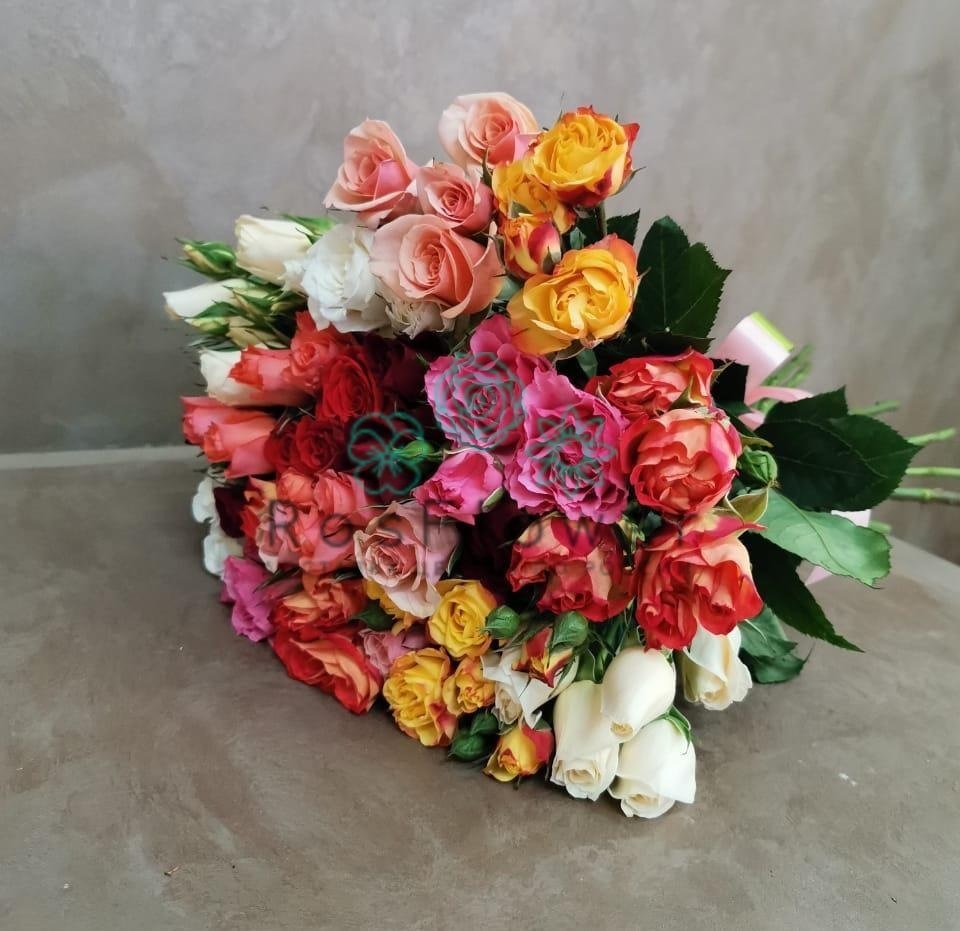 Букет цветов из: Розы в Владимиро-Александровском