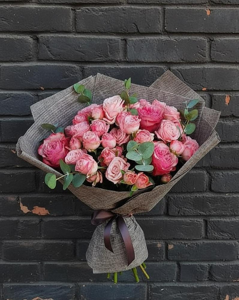 Букет цветов из: Розы в Владимиро-Александровском