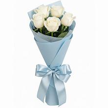 Букет 5 Белых роз Проуд в Владимиро-Александровском