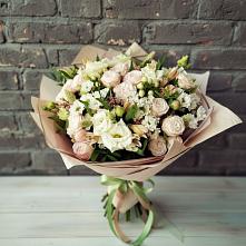 Букет цветов из:  Альстромерии, Розы и Хризантемы в Владимиро-Александровском