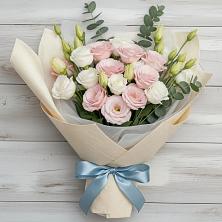 Букет цветов из:  Лизиантусы в Владимиро-Александровском