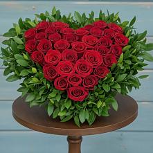 Цветочная композиция из Розы в виде сердца в Владимиро-Александровском