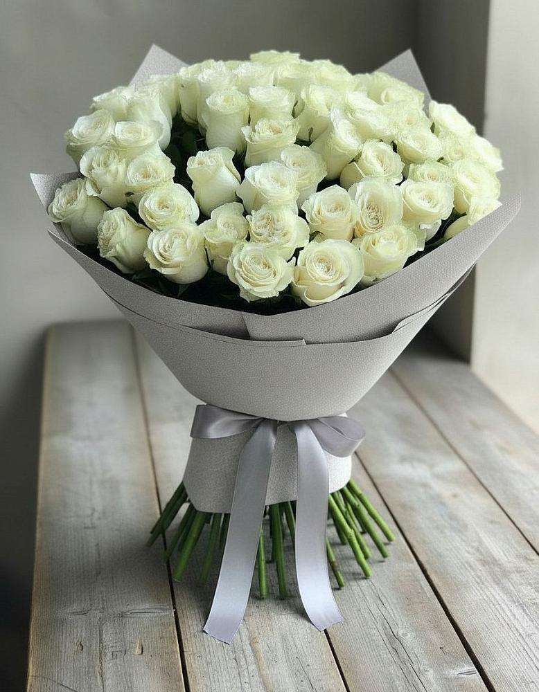 Букет 35 Белых роз в Владимиро-Александровском