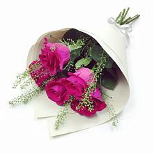 Букет цветов из:  Розы в Владимиро-Александровском