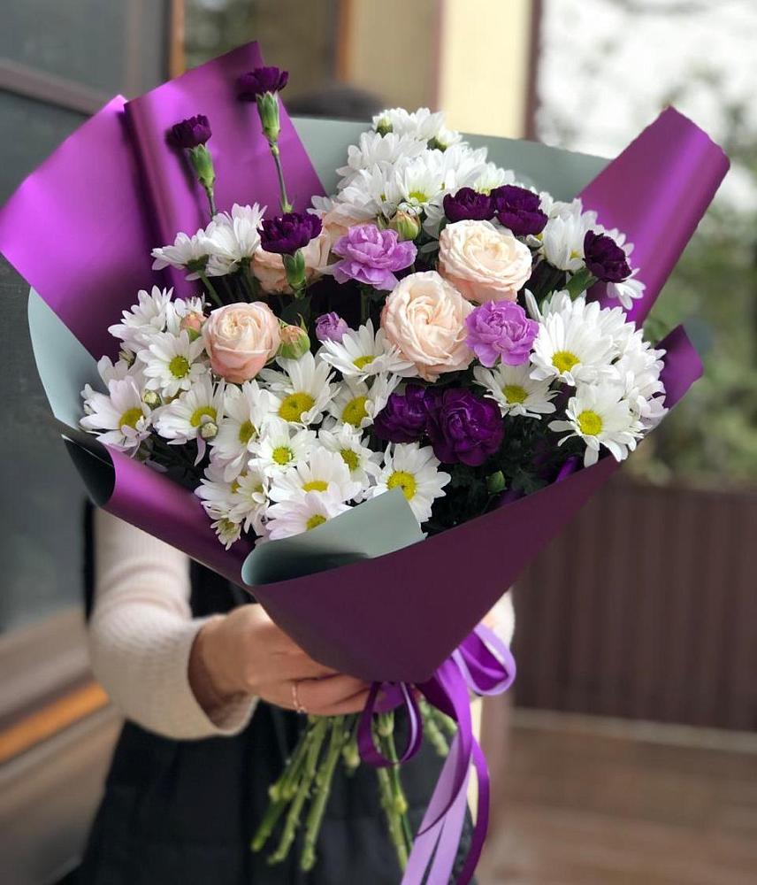 Букет цветов из: Хризантемы, Гвоздики и Розы в Владимиро-Александровском