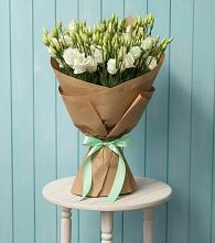 Букет цветов из:  Лизиантусы в Владимиро-Александровском