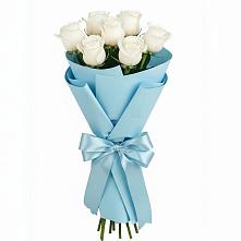 Букет 7 белых роз Проуд в Владимиро-Александровском