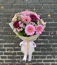 Букет цветов из:  Герберы и Хризантемы в Владимиро-Александровском