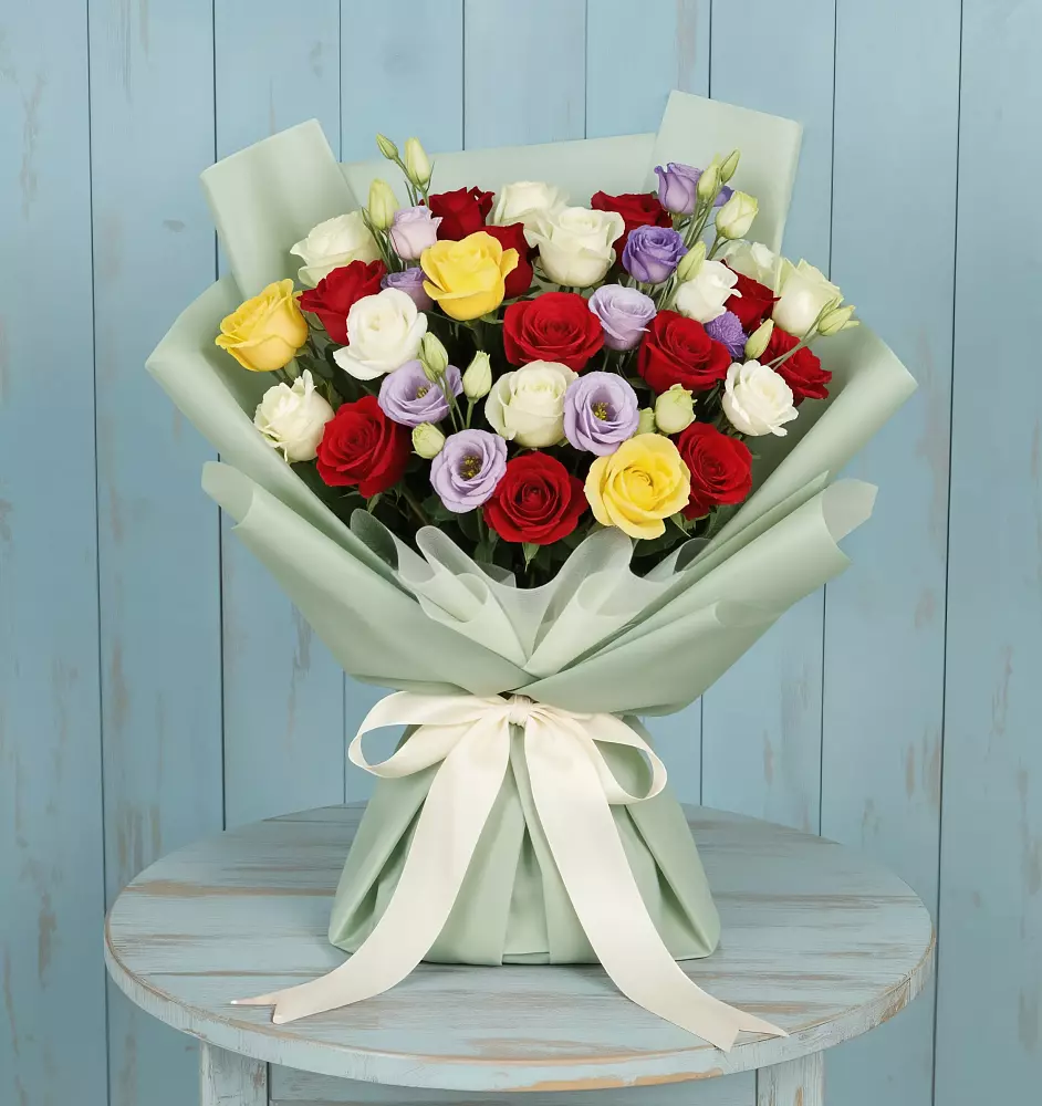 Букет цветов из: Розы в Владимиро-Александровском