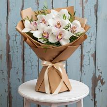 Букет цветов из:  Орхидеи и Розы #REPLACE_PRED# Владимиро-Александровском