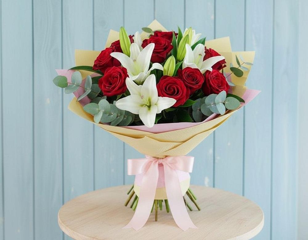 Букет цветов из: Лилии и Розы в Владимиро-Александровском