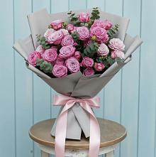 Букет цветов из:  Розы #REPLACE_PRED# Владимиро-Александровском